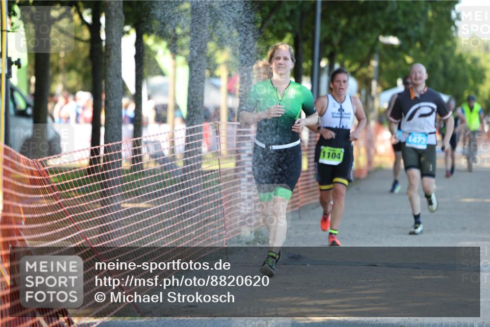 07.09.2025 - 19. Norderstedt Triathlon Michael Strokosch http://msf.ph/oto/8820620 07.09.2025 16:54:04 Laufen 466, 1104, 1473 meine-sportfotos.de