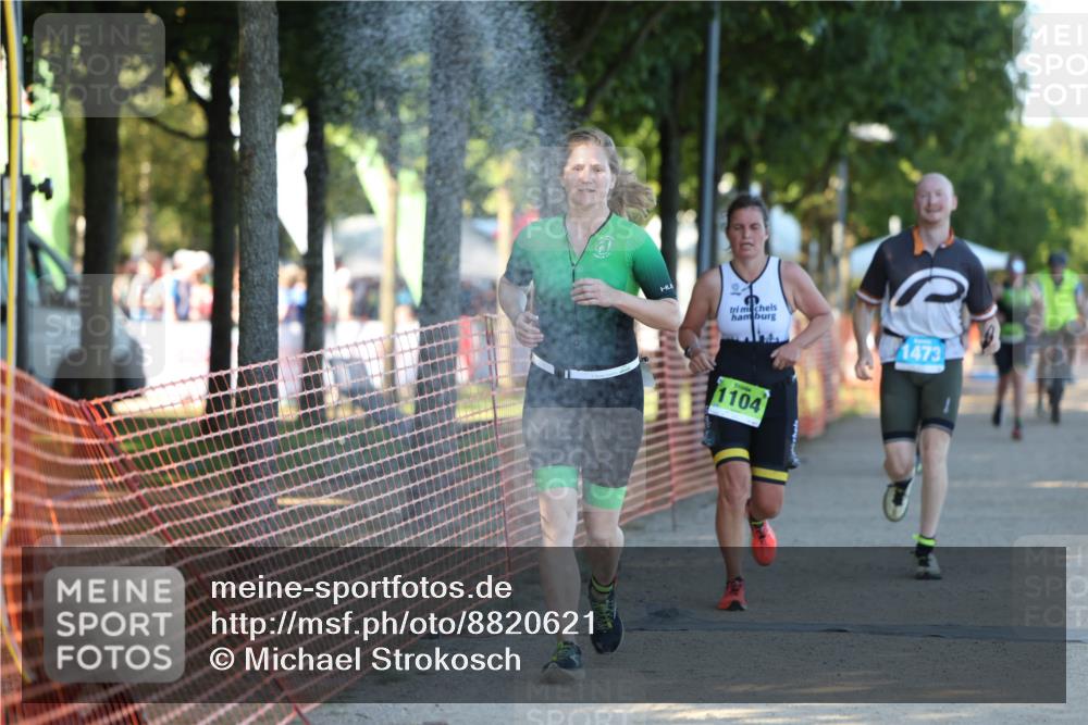07.09.2025 - 19. Norderstedt Triathlon Michael Strokosch http://msf.ph/oto/8820621 07.09.2025 16:54:04 Laufen 466, 1104, 1473 meine-sportfotos.de
