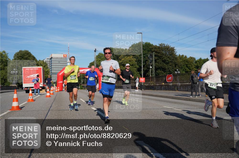 07.09.2025 - BARMER Alsterlauf Yannick Fuchs http://msf.ph/oto/8820629 07.09.2025 09:45:13 Laufen 5177, 5702, 6169, 8372, 8273 meine-sportfotos.de