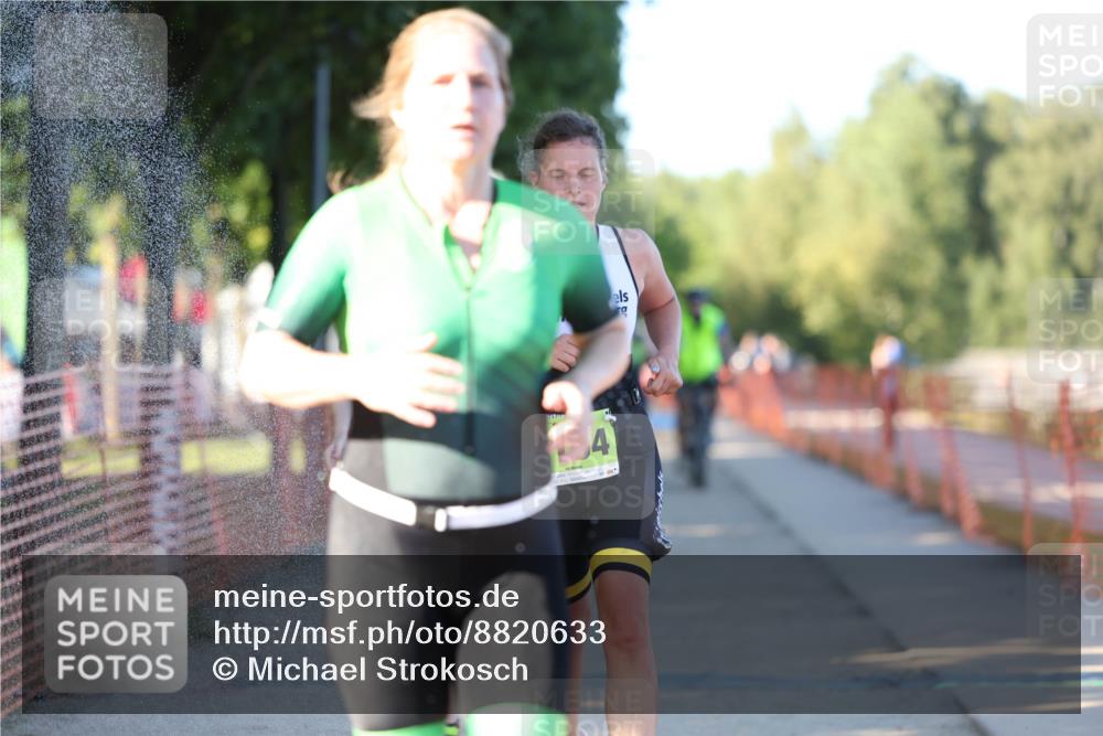 07.09.2025 - 19. Norderstedt Triathlon Michael Strokosch http://msf.ph/oto/8820633 07.09.2025 16:54:06 Laufen 466, 1104, 1473 meine-sportfotos.de