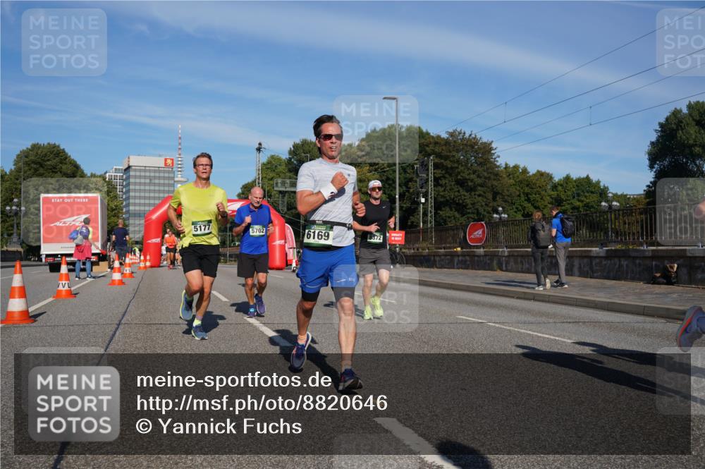 07.09.2025 - BARMER Alsterlauf Yannick Fuchs http://msf.ph/oto/8820646 07.09.2025 09:45:14 Laufen 5177, 5702, 6169, 8372 meine-sportfotos.de