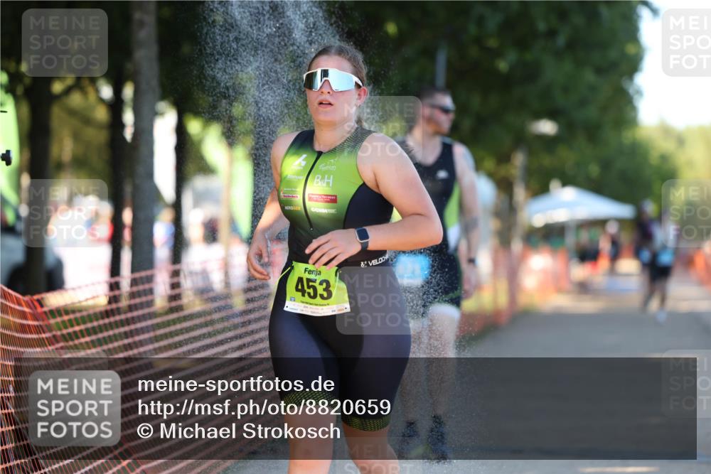 07.09.2025 - 19. Norderstedt Triathlon Michael Strokosch http://msf.ph/oto/8820659 07.09.2025 16:54:14 Laufen 871 meine-sportfotos.de