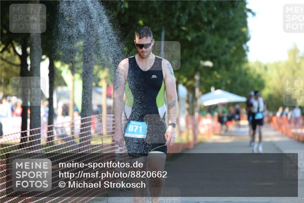 07.09.2025 - 19. Norderstedt Triathlon Michael Strokosch http://msf.ph/oto/8820662 07.09.2025 16:54:17 Laufen 871, 873, 1409 meine-sportfotos.de