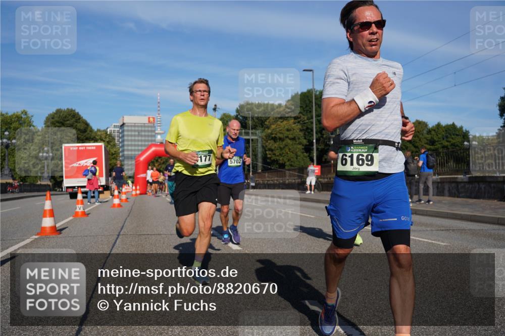 07.09.2025 - BARMER Alsterlauf Yannick Fuchs http://msf.ph/oto/8820670 07.09.2025 09:45:14 Laufen 177, 5702, 36, 6169 meine-sportfotos.de