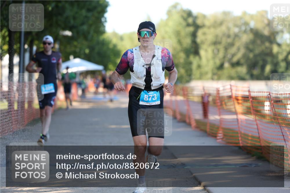 07.09.2025 - 19. Norderstedt Triathlon Michael Strokosch http://msf.ph/oto/8820672 07.09.2025 16:54:23 Laufen 873, 1409 meine-sportfotos.de