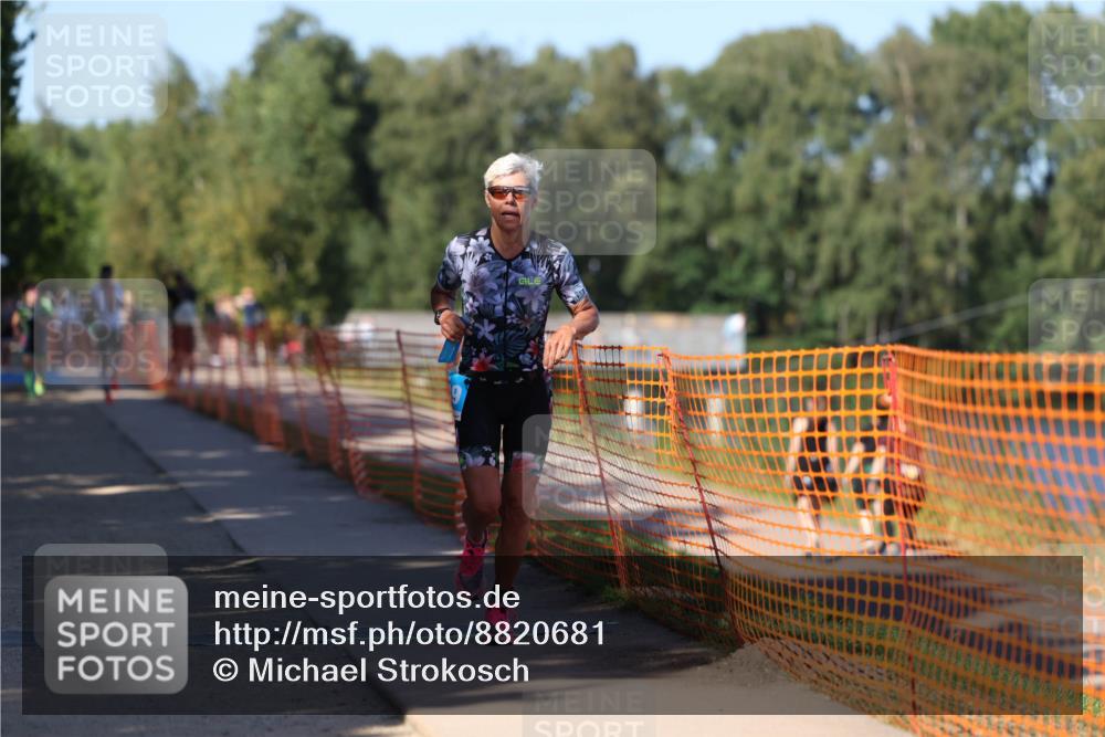 07.09.2025 - 19. Norderstedt Triathlon Michael Strokosch http://msf.ph/oto/8820681 07.09.2025 15:51:41 Laufen 455, 1439 meine-sportfotos.de