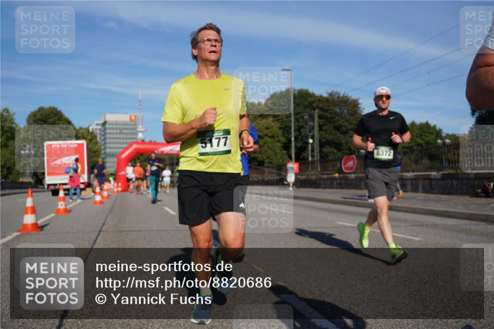 07.09.2025 - BARMER Alsterlauf Yannick Fuchs http://msf.ph/oto/8820686 07.09.2025 09:45:15 Laufen 5177, 8372 meine-sportfotos.de