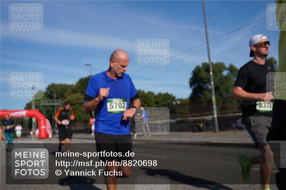07.09.2025 - BARMER Alsterlauf Yannick Fuchs http://msf.ph/oto/8820698 07.09.2025 09:45:16 Laufen 5702, 8372 meine-sportfotos.de