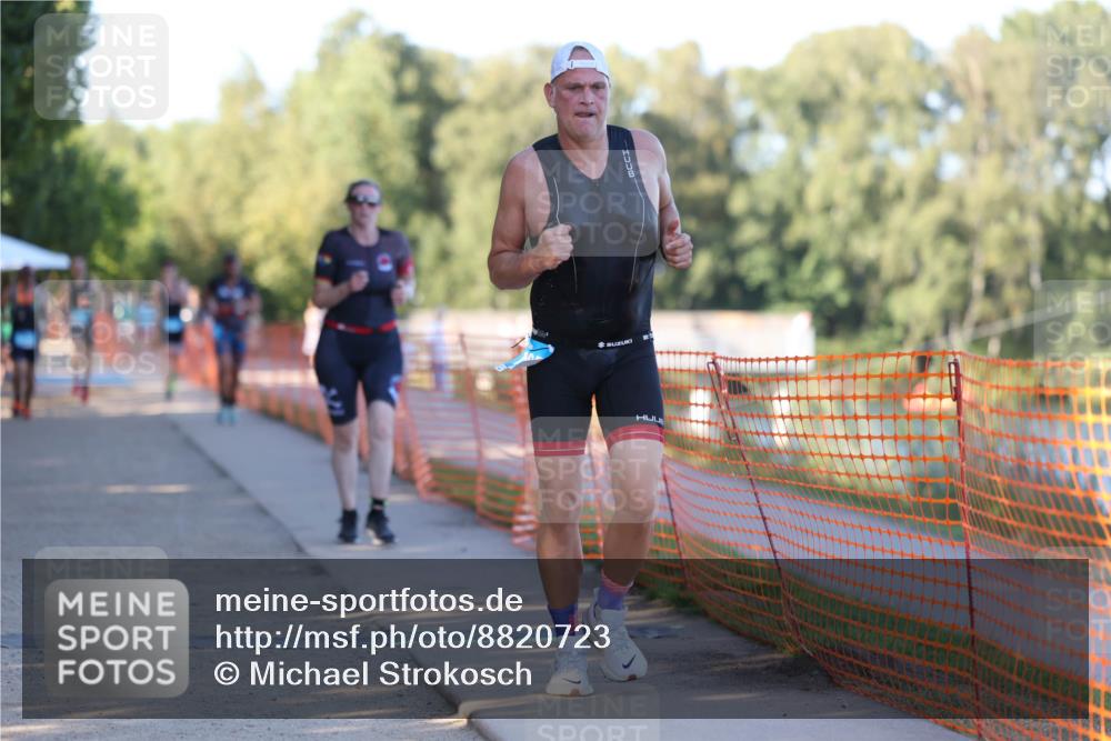 07.09.2025 - 19. Norderstedt Triathlon Michael Strokosch http://msf.ph/oto/8820723 07.09.2025 16:54:39 Laufen 1405, 1557 meine-sportfotos.de