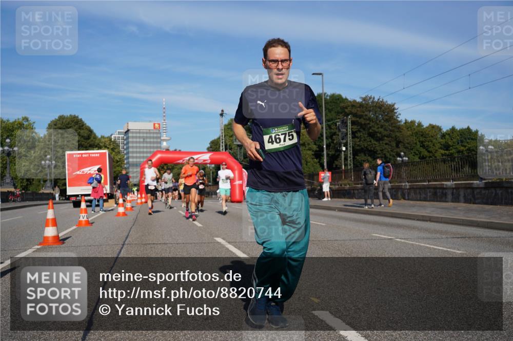 07.09.2025 - BARMER Alsterlauf Yannick Fuchs http://msf.ph/oto/8820744 07.09.2025 09:45:19 Laufen 36, 4675 meine-sportfotos.de