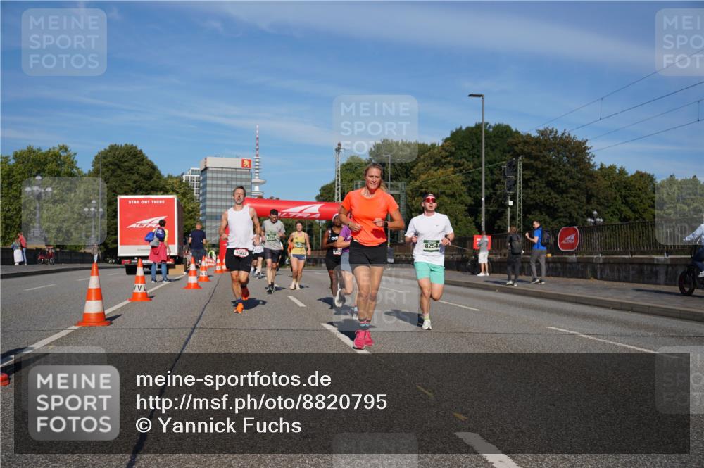 07.09.2025 - BARMER Alsterlauf Yannick Fuchs http://msf.ph/oto/8820795 07.09.2025 09:45:21 Laufen 8254, 2562 meine-sportfotos.de