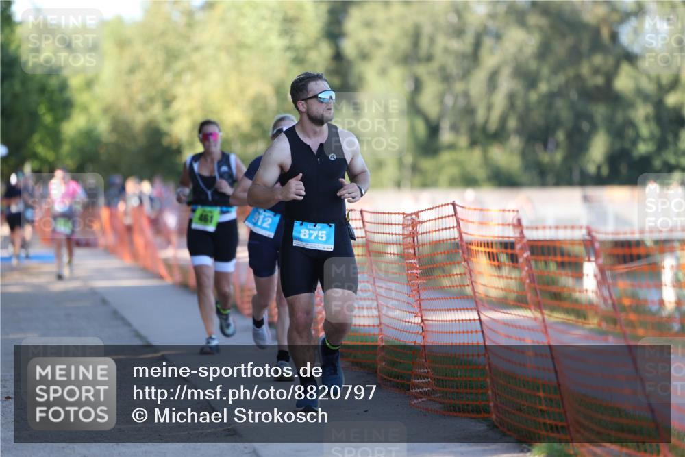 07.09.2025 - 19. Norderstedt Triathlon Michael Strokosch http://msf.ph/oto/8820797 07.09.2025 16:57:58 Laufen 461, 875, 912 meine-sportfotos.de