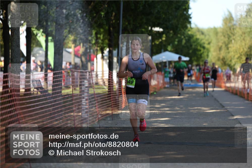 07.09.2025 - 19. Norderstedt Triathlon Michael Strokosch http://msf.ph/oto/8820804 07.09.2025 15:52:07 Laufen 449 meine-sportfotos.de