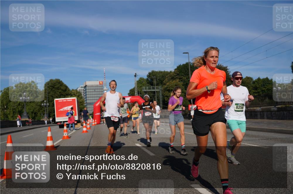07.09.2025 - BARMER Alsterlauf Yannick Fuchs http://msf.ph/oto/8820816 07.09.2025 09:45:23 Laufen 2562, 250, 8254 meine-sportfotos.de