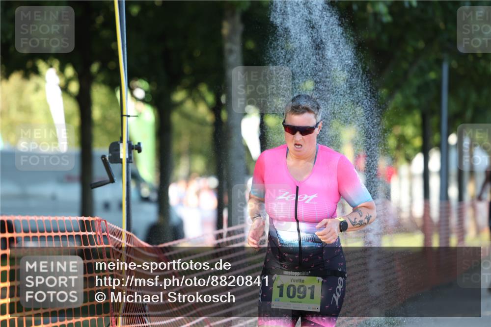 07.09.2025 - 19. Norderstedt Triathlon Michael Strokosch http://msf.ph/oto/8820841 07.09.2025 16:58:16 Laufen 955, 1091, 1410 meine-sportfotos.de