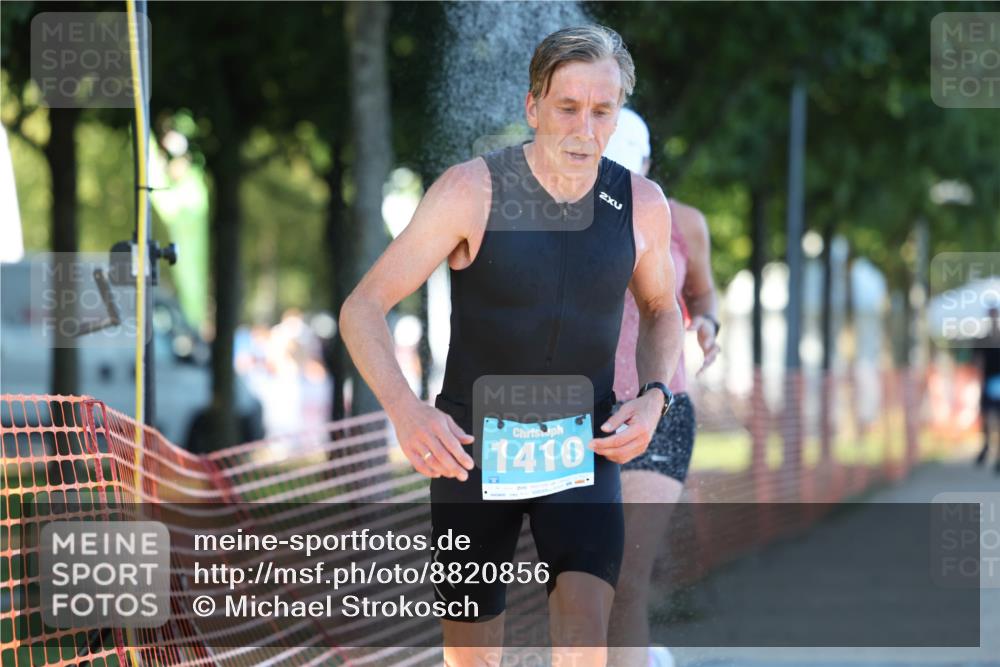 07.09.2025 - 19. Norderstedt Triathlon Michael Strokosch http://msf.ph/oto/8820856 07.09.2025 16:58:20 Laufen 955, 1410 meine-sportfotos.de