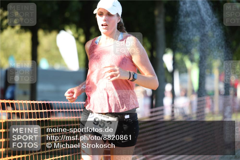 07.09.2025 - 19. Norderstedt Triathlon Michael Strokosch http://msf.ph/oto/8820861 07.09.2025 16:58:21 Laufen 955, 1410 meine-sportfotos.de