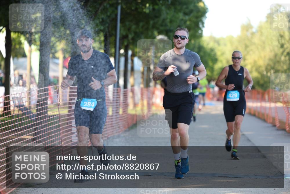 07.09.2025 - 19. Norderstedt Triathlon Michael Strokosch http://msf.ph/oto/8820867 07.09.2025 16:58:30 Laufen 384, 429, 1558, 1560 meine-sportfotos.de
