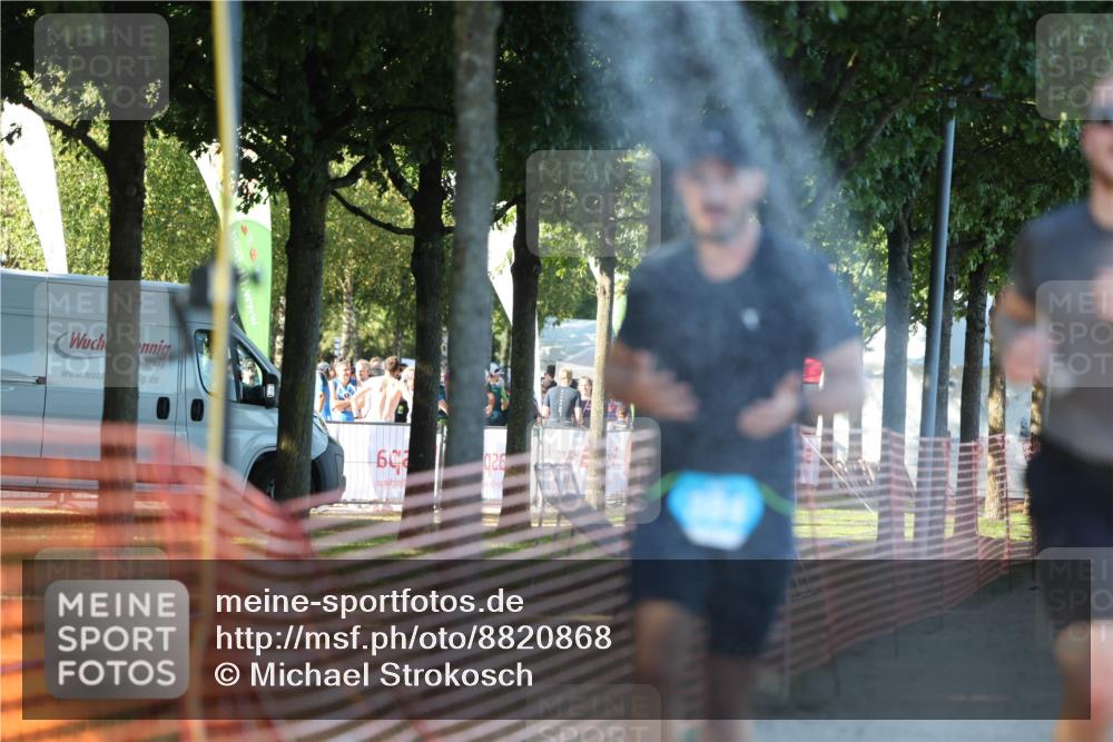 07.09.2025 - 19. Norderstedt Triathlon Michael Strokosch http://msf.ph/oto/8820868 07.09.2025 16:58:31 Laufen 384, 429, 1558, 1560 meine-sportfotos.de