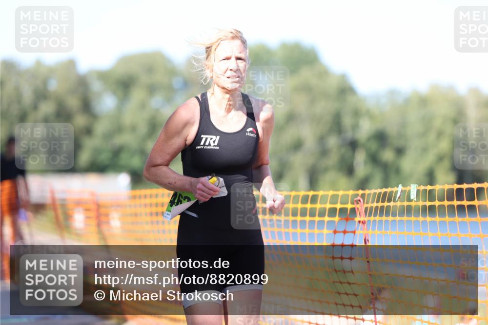 07.09.2025 - 19. Norderstedt Triathlon Michael Strokosch http://msf.ph/oto/8820899 07.09.2025 15:52:21 Laufen 440, 463, 1494 meine-sportfotos.de