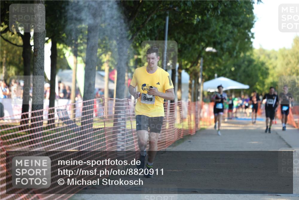 07.09.2025 - 19. Norderstedt Triathlon Michael Strokosch http://msf.ph/oto/8820911 07.09.2025 16:58:51 Laufen  meine-sportfotos.de