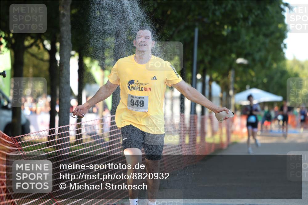 07.09.2025 - 19. Norderstedt Triathlon Michael Strokosch http://msf.ph/oto/8820932 07.09.2025 16:58:53 Laufen 926, 945 meine-sportfotos.de