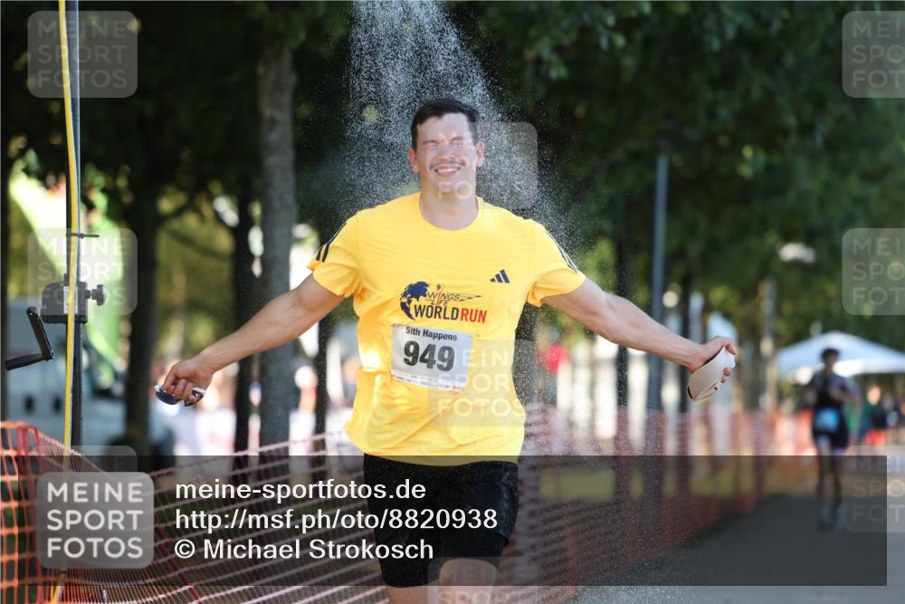 07.09.2025 - 19. Norderstedt Triathlon Michael Strokosch http://msf.ph/oto/8820938 07.09.2025 16:58:53 Laufen 926, 945 meine-sportfotos.de
