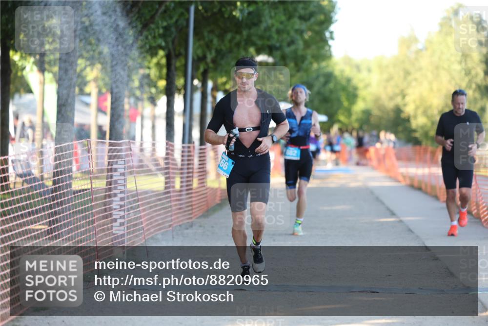 07.09.2025 - 19. Norderstedt Triathlon Michael Strokosch http://msf.ph/oto/8820965 07.09.2025 16:59:04 Laufen 401, 866, 926, 945, 1413 meine-sportfotos.de