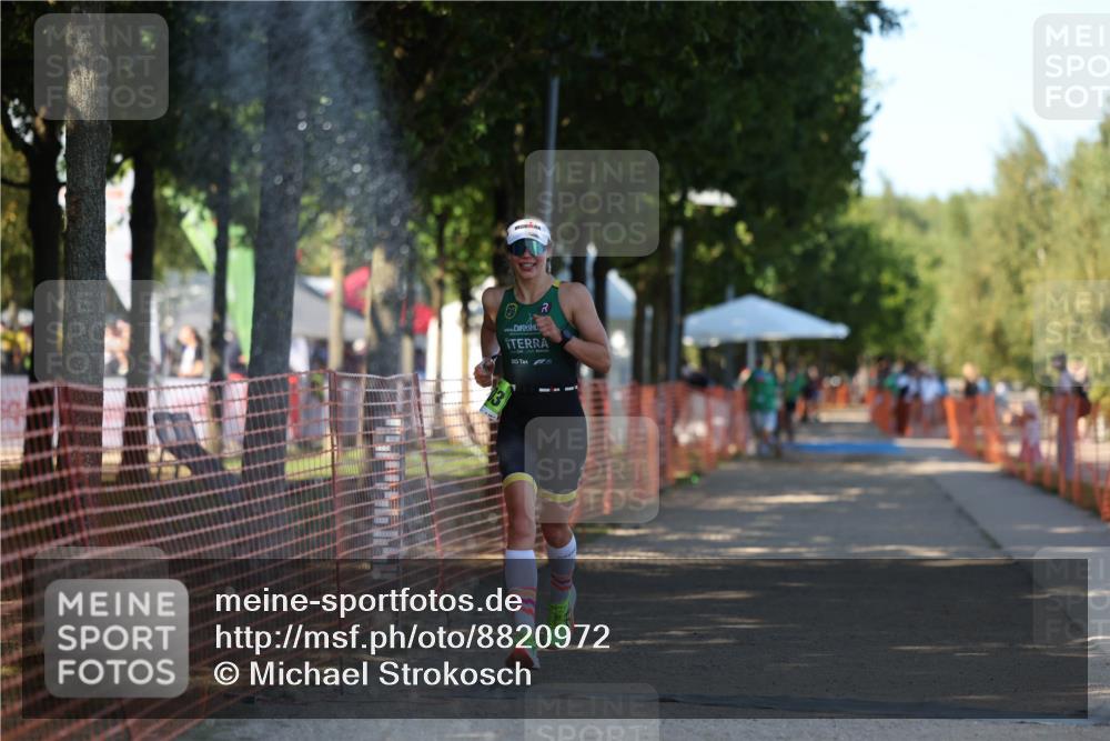 07.09.2025 - 19. Norderstedt Triathlon Michael Strokosch http://msf.ph/oto/8820972 07.09.2025 15:52:59 Laufen 1503 meine-sportfotos.de