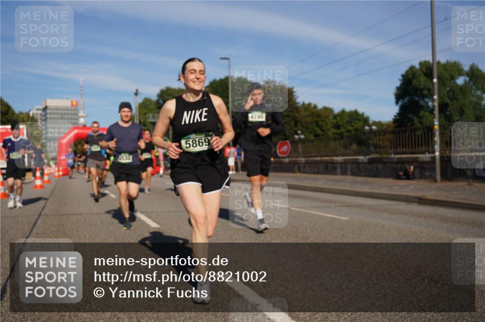 07.09.2025 - BARMER Alsterlauf Yannick Fuchs http://msf.ph/oto/8821002 07.09.2025 09:45:32 Laufen 5869, 4740 meine-sportfotos.de