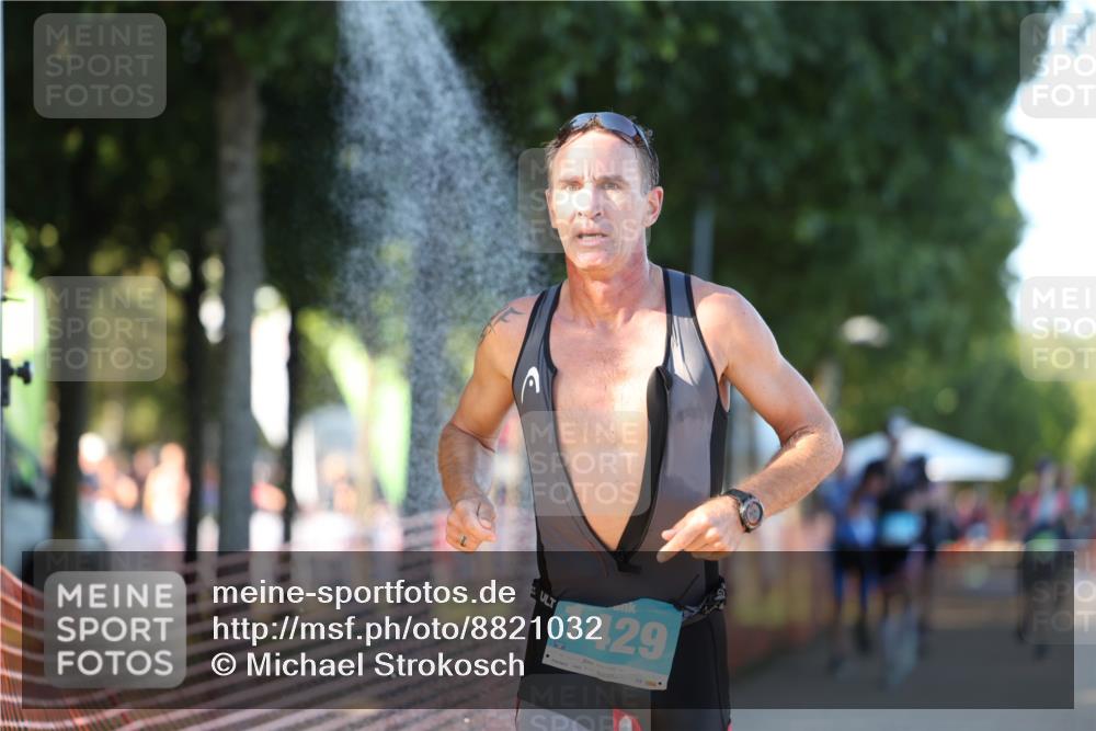 07.09.2025 - 19. Norderstedt Triathlon Michael Strokosch http://msf.ph/oto/8821032 07.09.2025 16:59:24 Laufen 890, 1045, 1568 meine-sportfotos.de