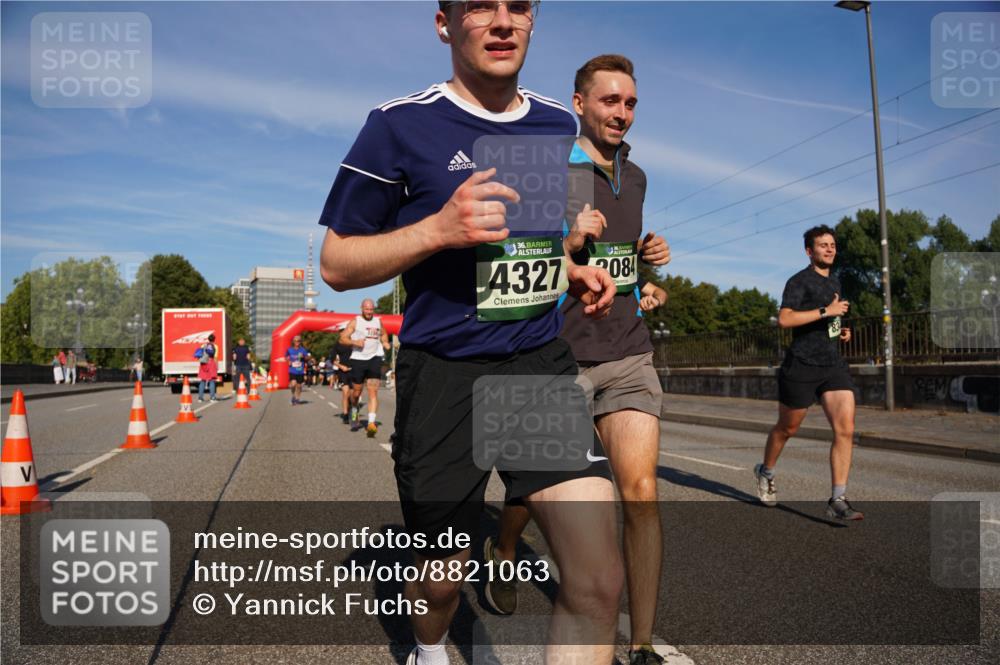 07.09.2025 - BARMER Alsterlauf Yannick Fuchs http://msf.ph/oto/8821063 07.09.2025 09:45:35 Laufen 217, 36, 4327, 084 meine-sportfotos.de
