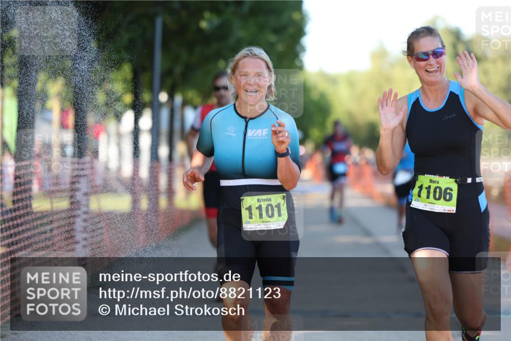 07.09.2025 - 19. Norderstedt Triathlon Michael Strokosch http://msf.ph/oto/8821123 07.09.2025 17:00:00 Laufen 894, 1101, 1106, 1423, 1464 meine-sportfotos.de