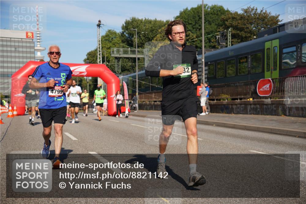 07.09.2025 - BARMER Alsterlauf Yannick Fuchs http://msf.ph/oto/8821142 07.09.2025 09:45:38 Laufen 32, 4799 meine-sportfotos.de