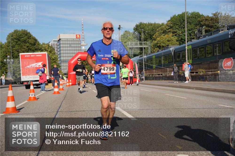 07.09.2025 - BARMER Alsterlauf Yannick Fuchs http://msf.ph/oto/8821162 07.09.2025 09:45:39 Laufen 10, 4799 meine-sportfotos.de