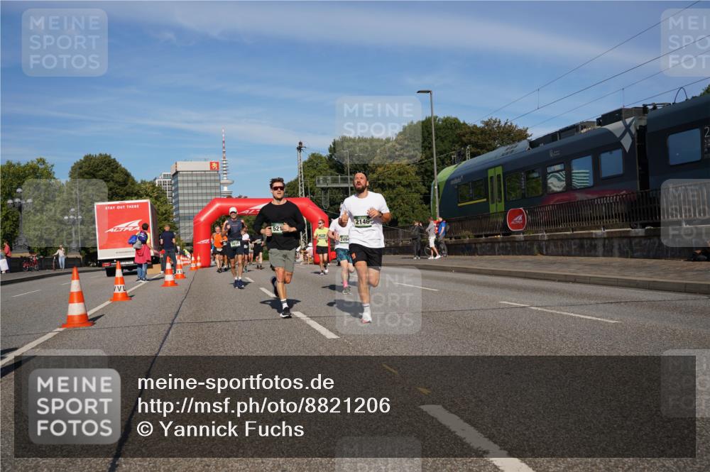 07.09.2025 - BARMER Alsterlauf Yannick Fuchs http://msf.ph/oto/8821206 07.09.2025 09:45:42 Laufen 5015, 521, 249, 2146 meine-sportfotos.de