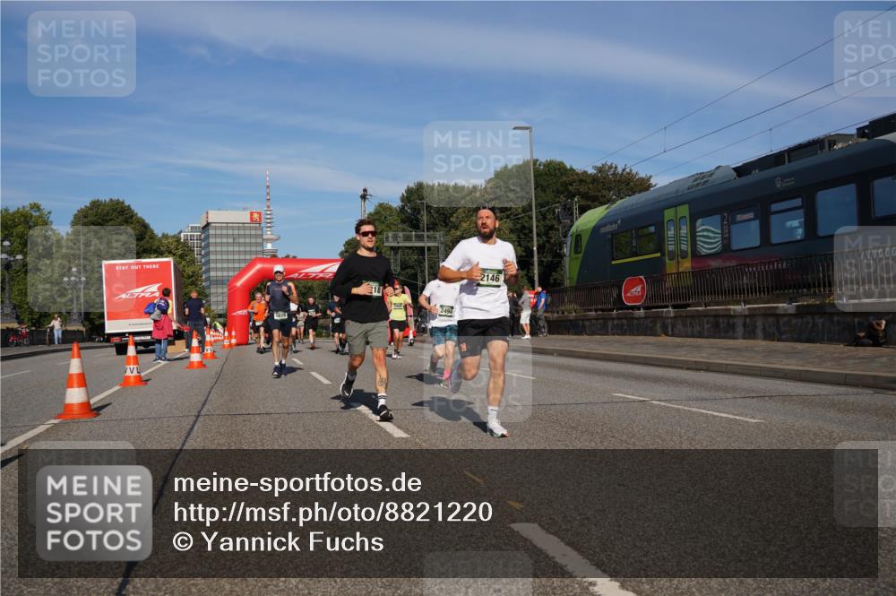 07.09.2025 - BARMER Alsterlauf Yannick Fuchs http://msf.ph/oto/8821220 07.09.2025 09:45:42 Laufen 2146, 22 meine-sportfotos.de
