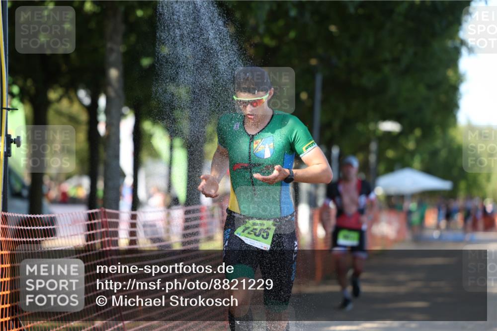 07.09.2025 - 19. Norderstedt Triathlon Michael Strokosch http://msf.ph/oto/8821229 07.09.2025 15:55:05 Laufen 387 meine-sportfotos.de