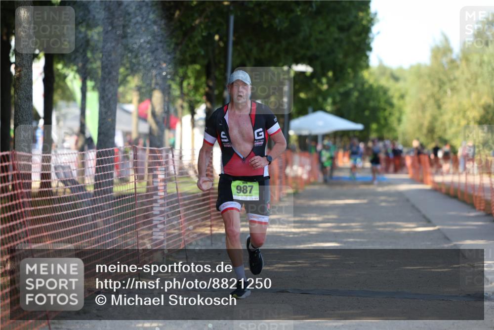 07.09.2025 - 19. Norderstedt Triathlon Michael Strokosch http://msf.ph/oto/8821250 07.09.2025 15:55:07 Laufen  meine-sportfotos.de
