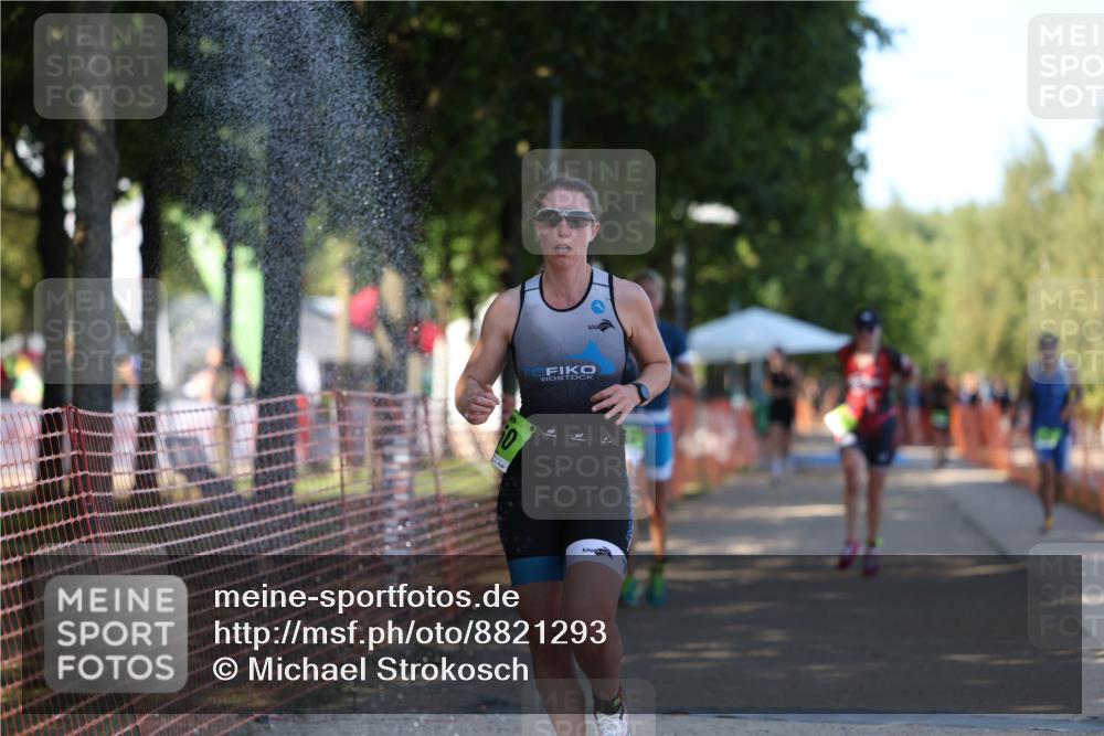 07.09.2025 - 19. Norderstedt Triathlon Michael Strokosch http://msf.ph/oto/8821293 07.09.2025 15:55:23 Laufen 439, 443, 450, 1510 meine-sportfotos.de