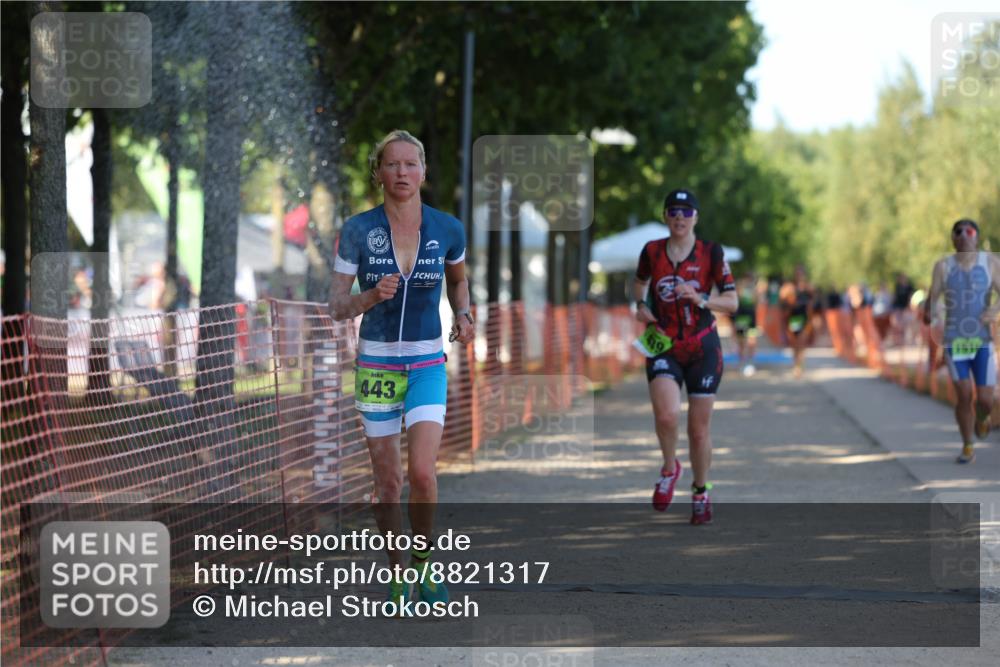 07.09.2025 - 19. Norderstedt Triathlon Michael Strokosch http://msf.ph/oto/8821317 07.09.2025 15:55:25 Laufen 439, 443, 450, 1510 meine-sportfotos.de