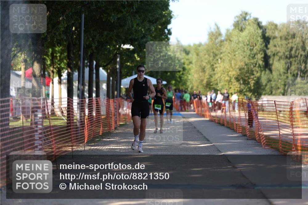 07.09.2025 - 19. Norderstedt Triathlon Michael Strokosch http://msf.ph/oto/8821350 07.09.2025 15:55:32 Laufen 458, 1453, 1510 meine-sportfotos.de