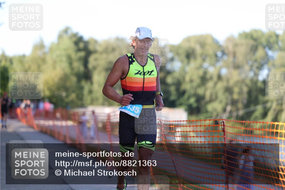 07.09.2025 - 19. Norderstedt Triathlon Michael Strokosch http://msf.ph/oto/8821363 07.09.2025 17:01:21 Laufen 1435 meine-sportfotos.de