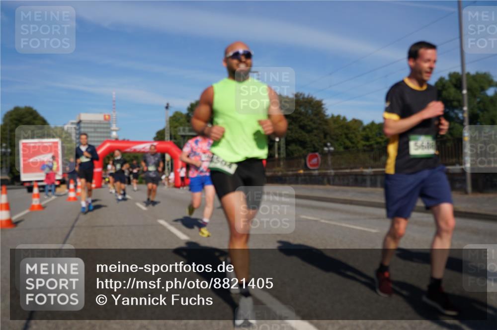 07.09.2025 - BARMER Alsterlauf Yannick Fuchs http://msf.ph/oto/8821405 07.09.2025 09:45:56 Laufen 504, 5606 meine-sportfotos.de