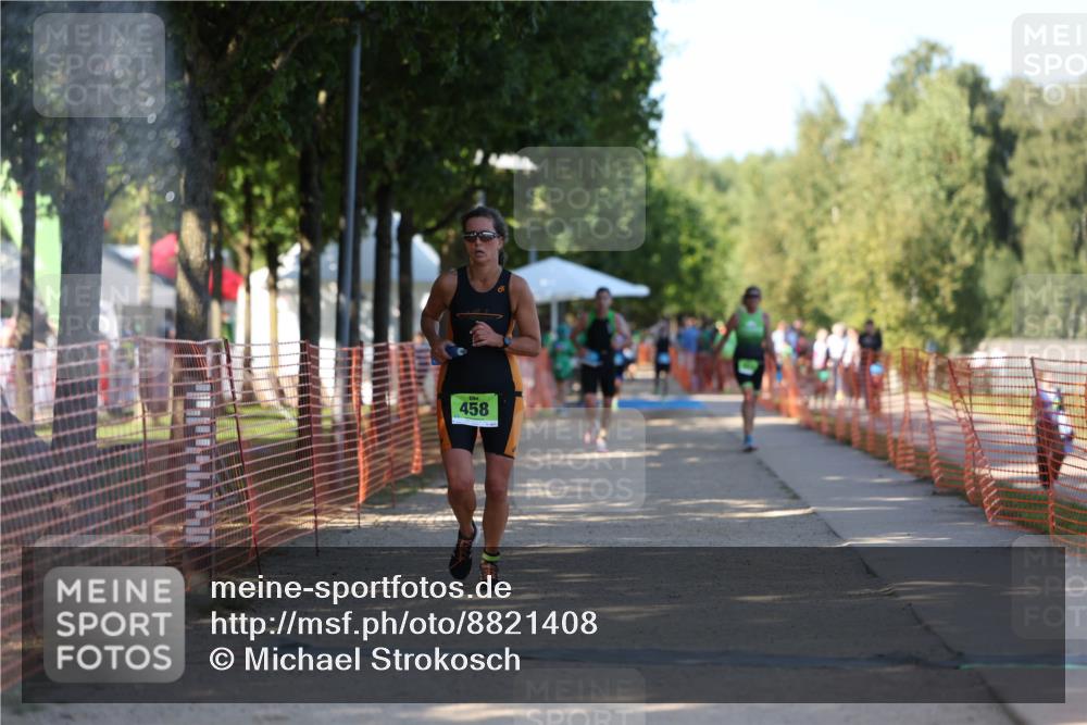 07.09.2025 - 19. Norderstedt Triathlon Michael Strokosch http://msf.ph/oto/8821408 07.09.2025 15:55:38 Laufen 458, 1453 meine-sportfotos.de