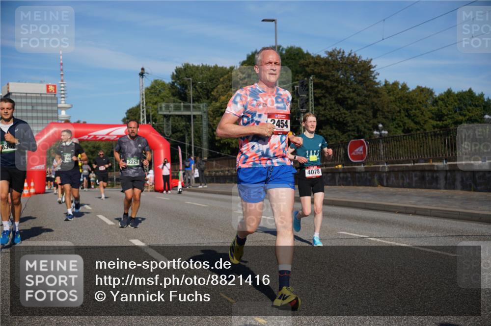 07.09.2025 - BARMER Alsterlauf Yannick Fuchs http://msf.ph/oto/8821416 07.09.2025 09:45:56 Laufen 8350, 2229, 2454, 4078 meine-sportfotos.de