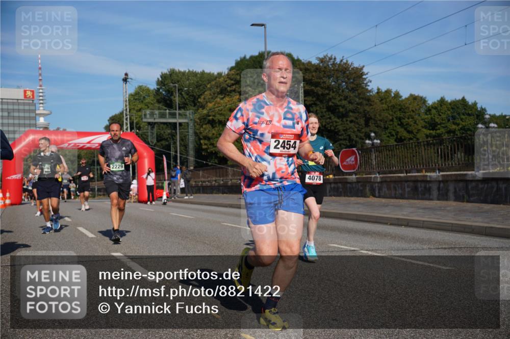 07.09.2025 - BARMER Alsterlauf Yannick Fuchs http://msf.ph/oto/8821422 07.09.2025 09:45:56 Laufen 2229, 2454, 4078 meine-sportfotos.de