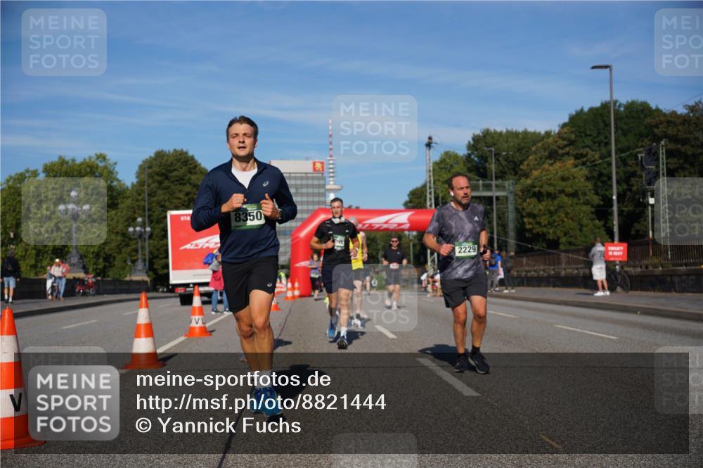 07.09.2025 - BARMER Alsterlauf Yannick Fuchs http://msf.ph/oto/8821444 07.09.2025 09:45:57 Laufen 8350, 2229 meine-sportfotos.de