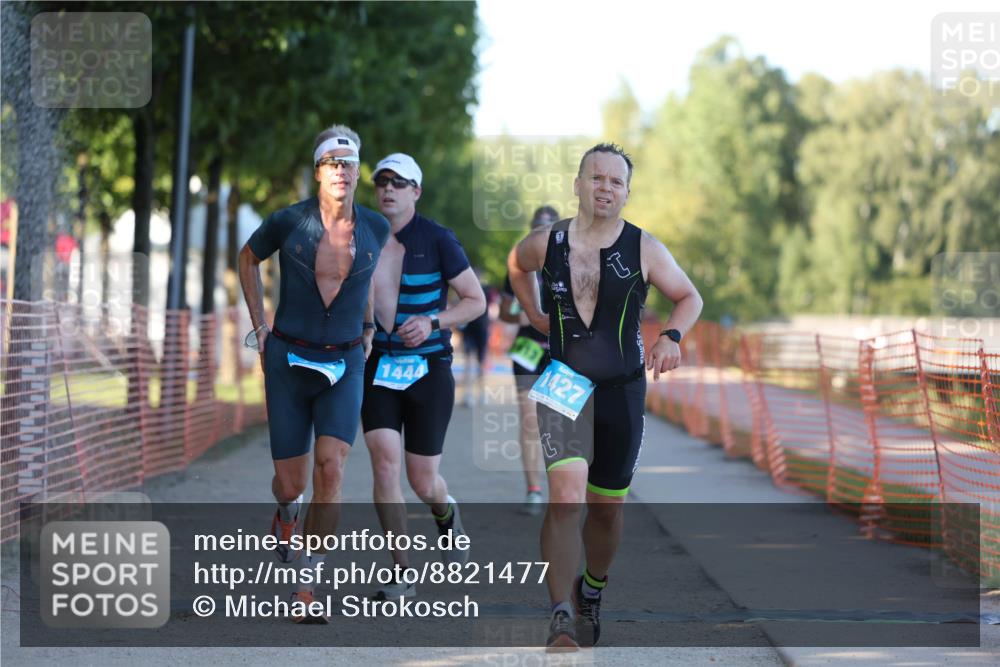 07.09.2025 - 19. Norderstedt Triathlon Michael Strokosch http://msf.ph/oto/8821477 07.09.2025 17:02:18 Laufen 396, 1427, 1444, 1472, 1613 meine-sportfotos.de