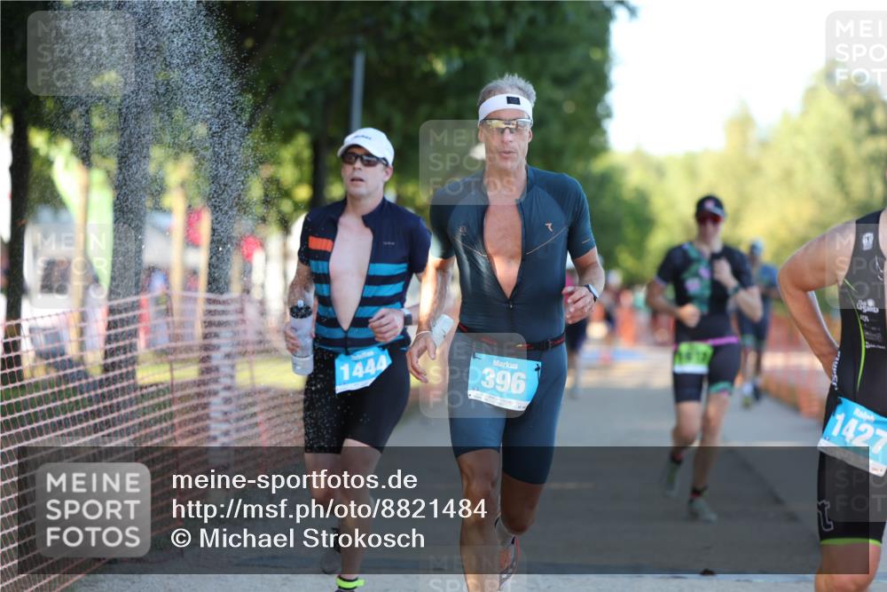 07.09.2025 - 19. Norderstedt Triathlon Michael Strokosch http://msf.ph/oto/8821484 07.09.2025 17:02:19 Laufen 396, 1427, 1444, 1472, 1613 meine-sportfotos.de